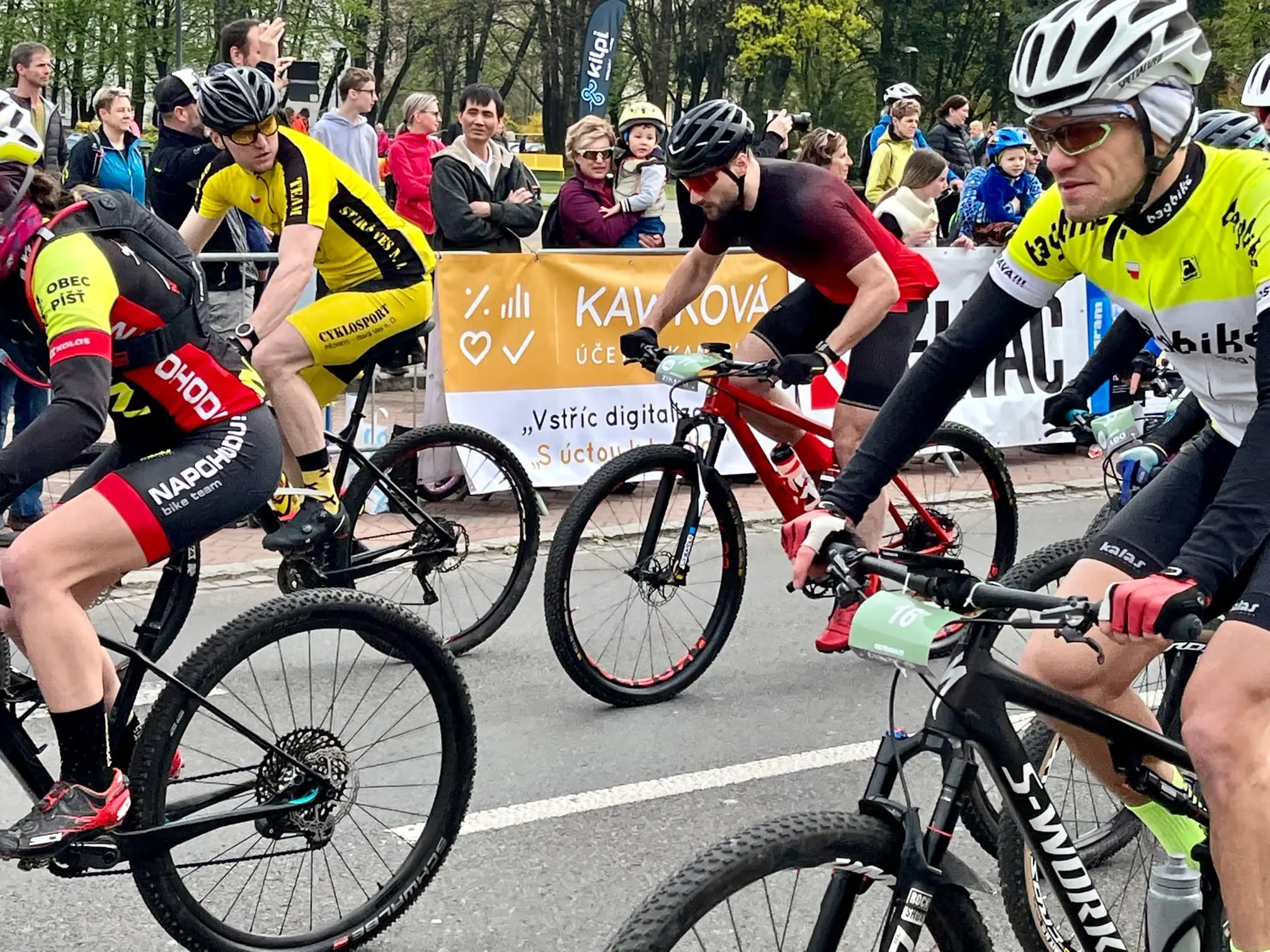 Podpořili jsme cyklistický závod Porubajk 2022